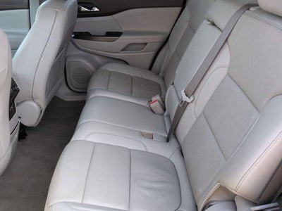 2023 GMC Acadia AWD SLT