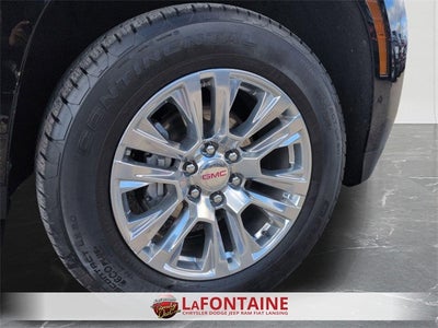 2025 GMC Yukon 4WD Denali