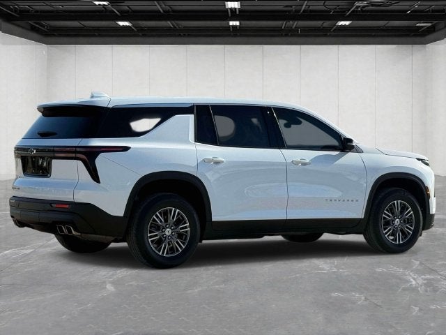 2024 Chevrolet Traverse AWD LS