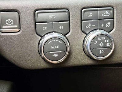 2023 GMC Sierra 1500 4WD Crew Cab Short Box Elevation with 3SB