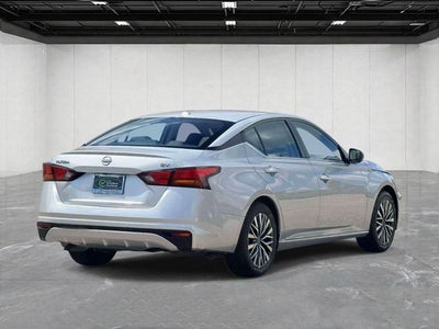 2024 Nissan Altima SV FWD