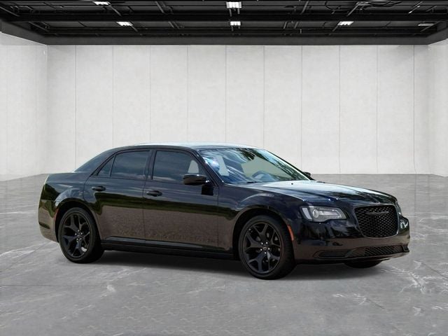2023 Chrysler 300 Touring