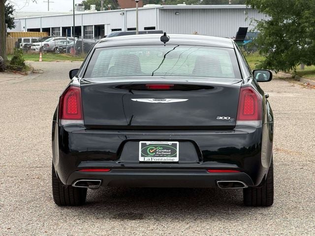 2016 Chrysler 300 300S
