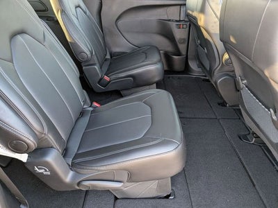 2026 Chrysler Voyager VOYAGER LX