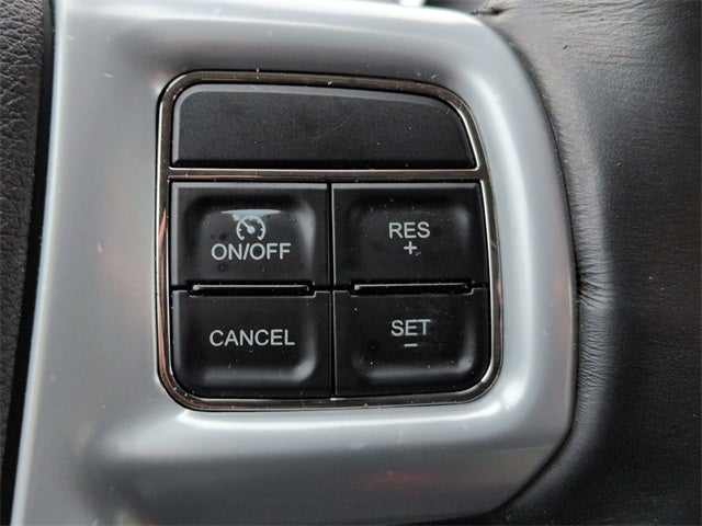 2013 Chrysler Town & Country Touring-L