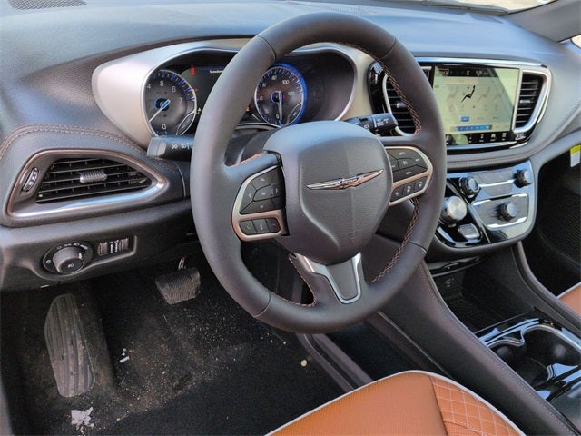 2026 Chrysler Pacifica PACIFICA PINNACLE