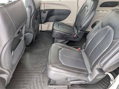 2023 Chrysler Pacifica Touring L AWD