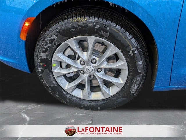 2026 Chrysler Pacifica PACIFICA SELECT AWD