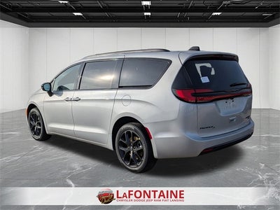 2026 Chrysler Pacifica PACIFICA SELECT AWD