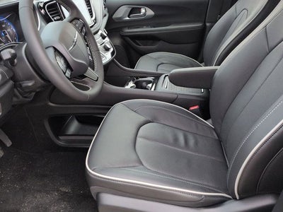 2026 Chrysler Pacifica PACIFICA LIMITED AWD