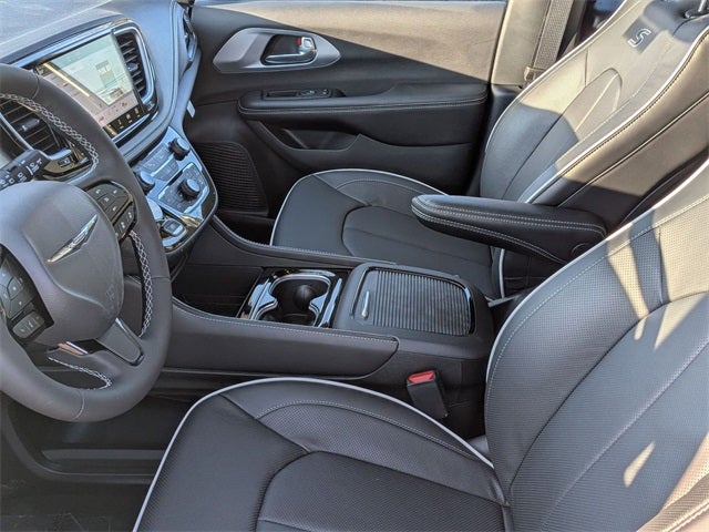 2026 Chrysler Pacifica PACIFICA LIMITED AWD