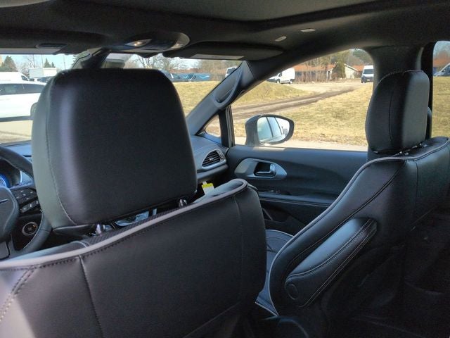 2026 Chrysler Pacifica PACIFICA LIMITED AWD