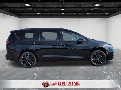 2026 Chrysler Pacifica PACIFICA LIMITED AWD