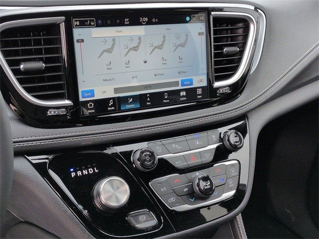 2026 Chrysler Pacifica PACIFICA LIMITED AWD