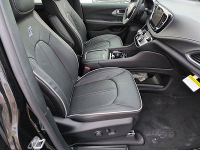 2026 Chrysler Pacifica PACIFICA LIMITED AWD