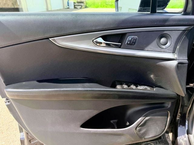 2019 Lincoln Nautilus Select