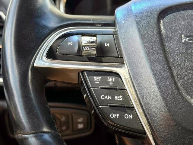 2019 Lincoln Nautilus Select