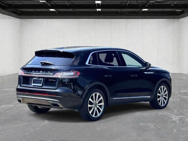 2019 Lincoln Nautilus Select