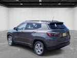 2022 Jeep Compass Latitude FWD