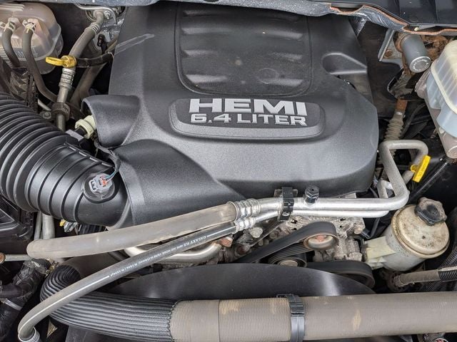 2018 RAM 2500 Tradesman Crew Cab 4x4 6'4' Box