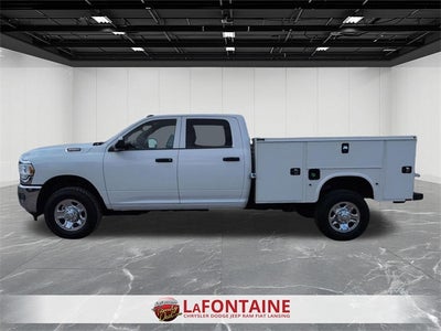 2022 RAM 2500 Tradesman Crew Cab 4x4 8' Box