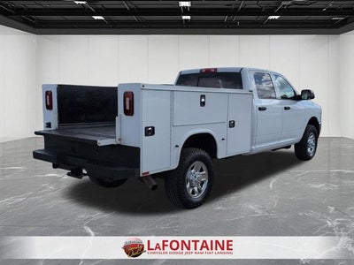 2022 RAM 2500 Tradesman Crew Cab 4x4 8' Box