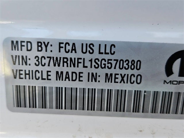 2025 RAM Ram 5500 Chassis Cab RAM 5500 TRADESMAN CHASSIS CREW CAB 4X4 84' CA