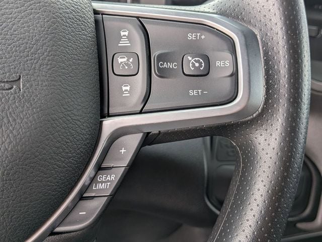 2026 RAM Ram 5500 Chassis Cab RAM 5500 TRADESMAN CHASSIS CREW CAB 4X4 84' CA