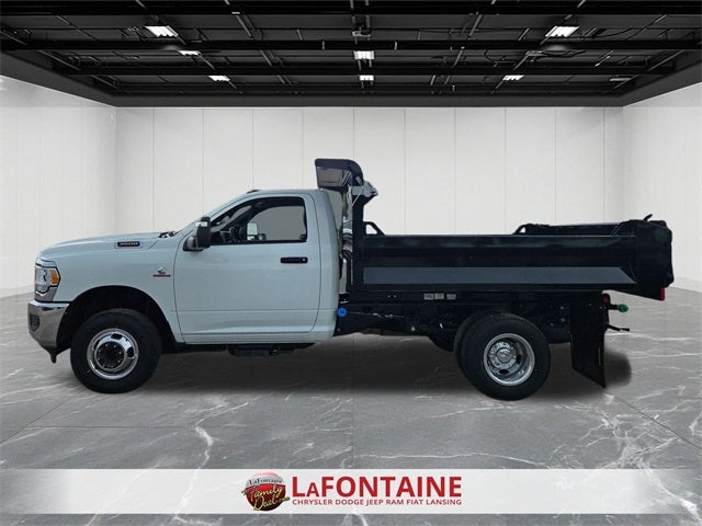 2024 RAM Ram 3500 Chassis Cab RAM 3500 TRADESMAN CHASSIS REGULAR CAB 4X4 60' CA