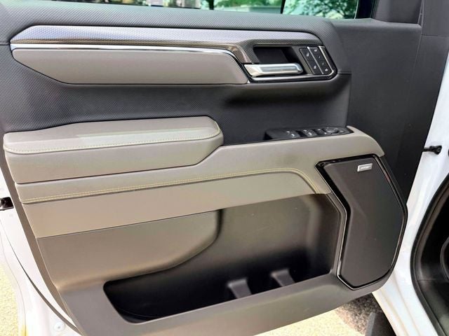 2024 Chevrolet Silverado 1500 4WD Crew Cab Short Bed ZR2
