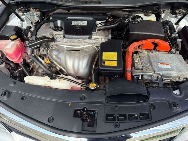 2013 Toyota Camry Hybrid XLE