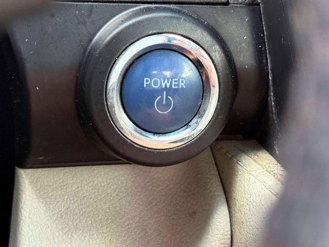 2013 Toyota Camry Hybrid XLE