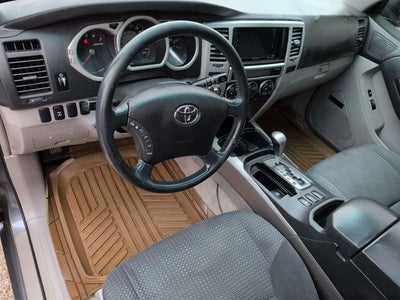 2004 Toyota 4Runner SR5
