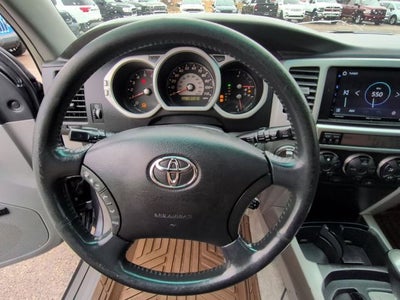 2004 Toyota 4Runner SR5