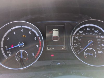 2017 Volkswagen Golf R 4-Door w/DCC & Navigation