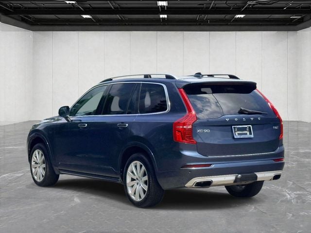 2018 Volvo XC90 T6 Momentum