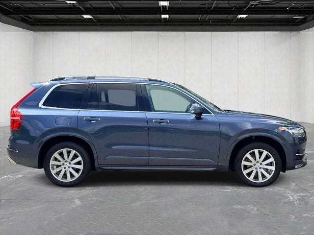 2018 Volvo XC90 T6 Momentum
