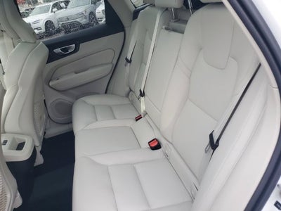 2024 Volvo XC60 B5 Core