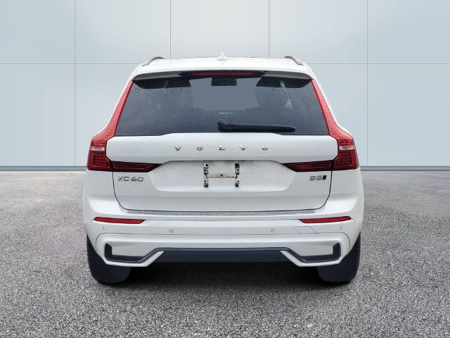 2024 Volvo XC60 B5 Core