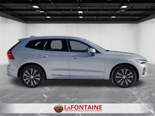 2022 Volvo XC60 B5 Inscription
