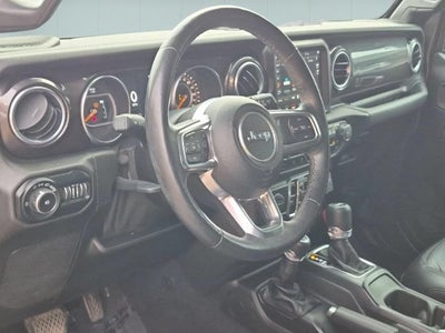 2019 Jeep Wrangler Unlimited Sahara Altitude 4x4