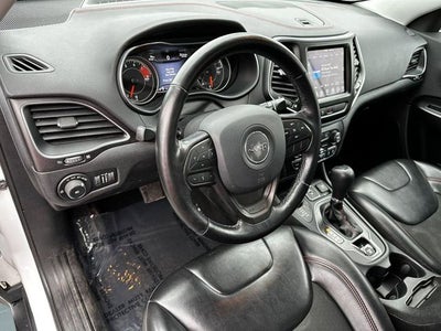 2020 Jeep Cherokee Trailhawk