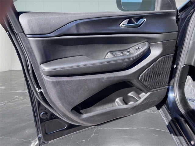 2025 Jeep Grand Cherokee Altitude X 4x4