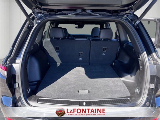 2025 Jeep Grand Cherokee Altitude X 4x4