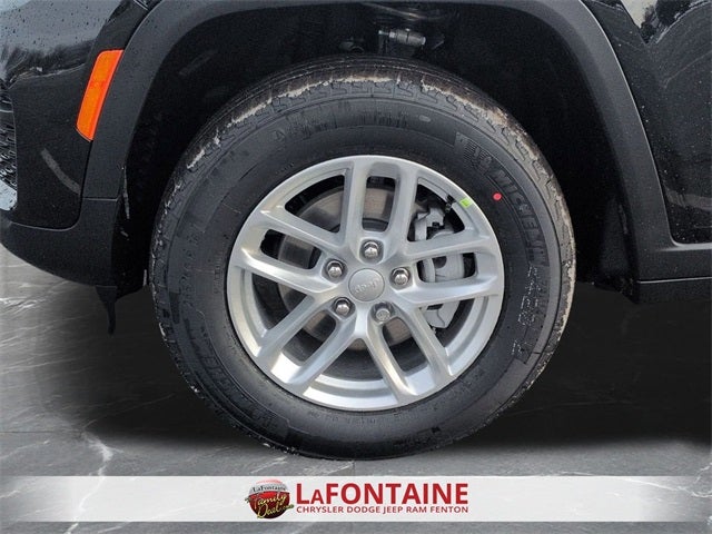 2026 Jeep Grand Cherokee GRAND CHEROKEE LAREDO X 4X4