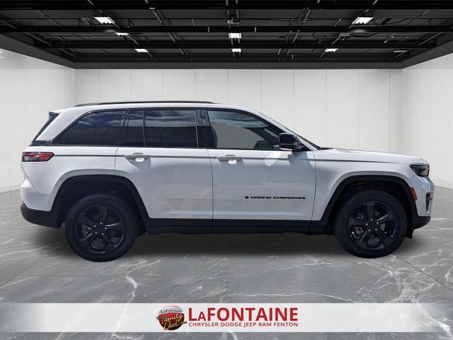 2023 Jeep Grand Cherokee Altitude 4x4