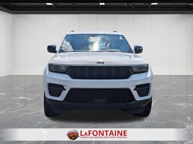 2023 Jeep Grand Cherokee Altitude 4x4