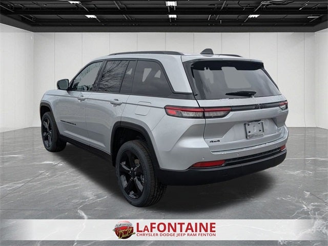 2025 Jeep Grand Cherokee GRAND CHEROKEE ALTITUDE X 4X4