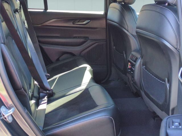 2023 Jeep Grand Cherokee Altitude X 4x4