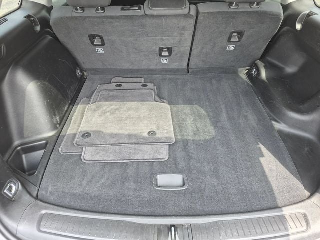 2023 Jeep Grand Cherokee Laredo 4x4